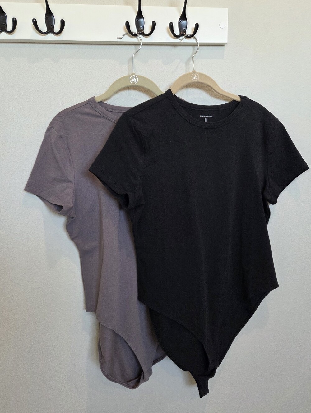 Amazon Essentials Set Of 2 Women’s Short Sleeve Bodysuits Black & Grey-lilac L